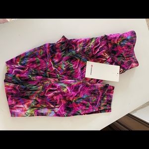 Base pace pants NWT